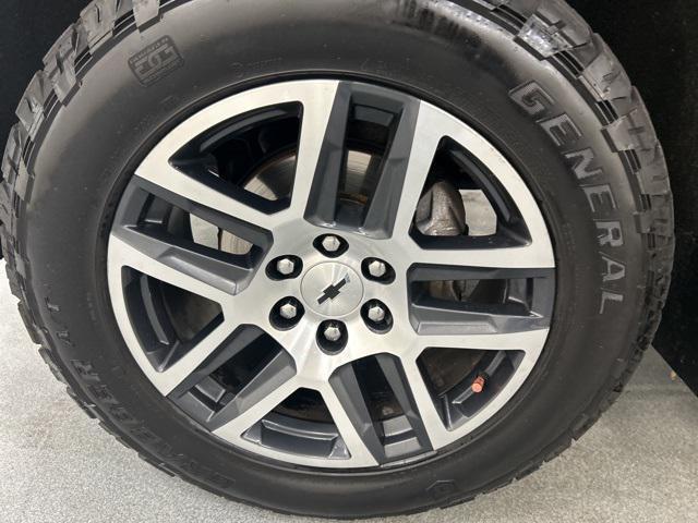 Photo of 2020 Black Chevrolet Silverado 1500