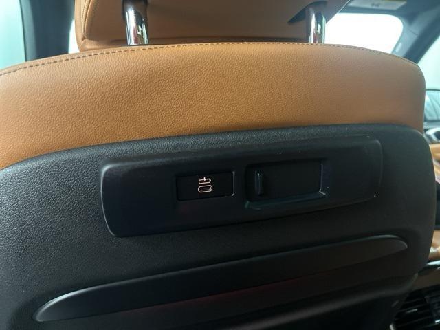 Photo of 2019 Arctic Gray Metallic BMW X5