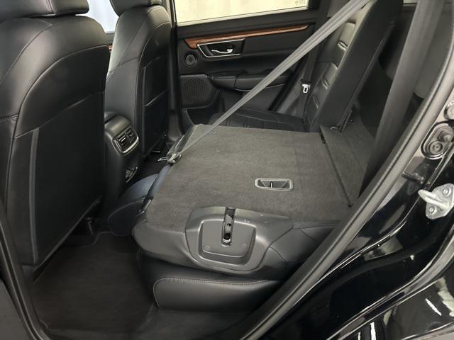 Photo of 2022 Crystal Black Pearl Honda CR-V