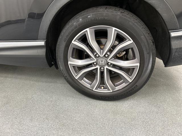 Photo of 2022 Crystal Black Pearl Honda CR-V