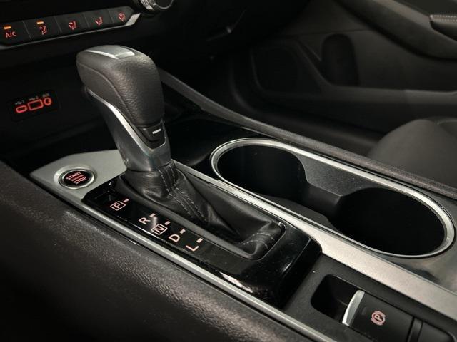 Photo of 2024 Garnet Pearl Metallic Nissan Altima