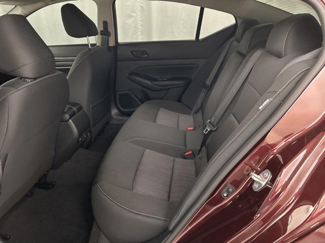 Photo of 2024 Garnet Pearl Metallic Nissan Altima