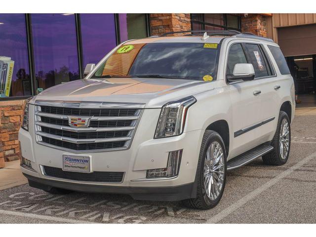 Photo of 2019 Crystal White Tricoat Cadillac Escalade