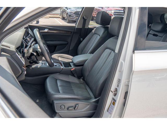 Photo of 2020 Ibis White Audi Q5