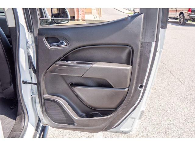 Photo of 2021 Summit White Chevrolet Colorado
