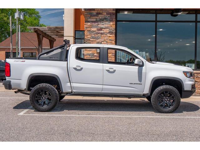 Photo of 2021 Summit White Chevrolet Colorado