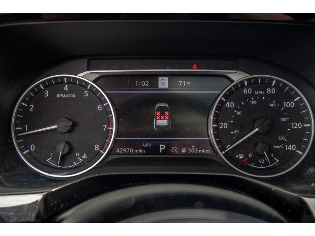 Photo of 2022 Pearl White Tricoat Nissan Pathfinder