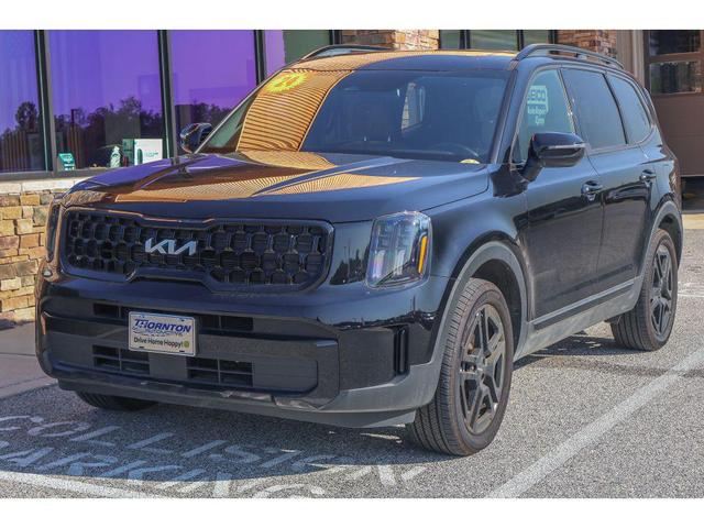 Photo of 2024 Ebony Black Kia Telluride