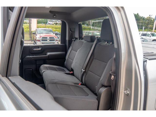 Photo of 2022 Silver Ice Metallic Chevrolet Silverado 2500