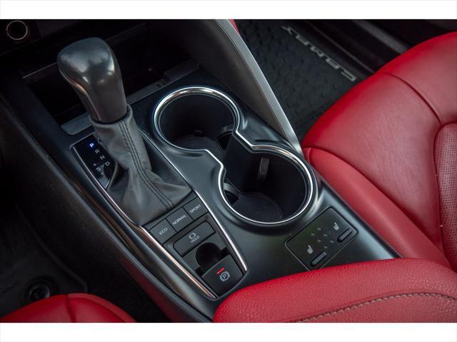 Photo of 2020 White Toyota Camry