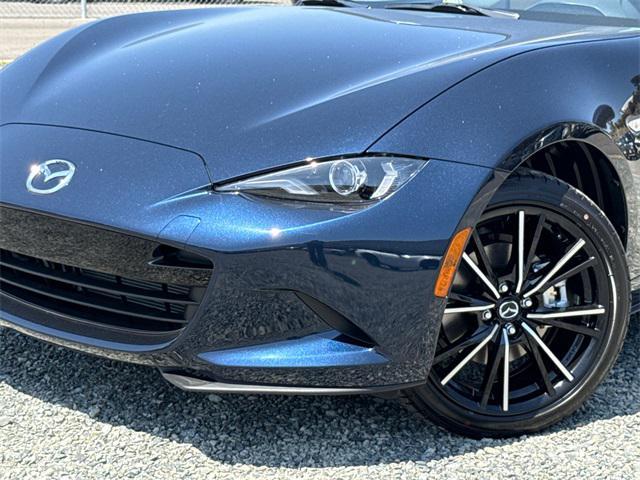Photo of 2025 Deep Crystal Blue Mica Mazda MX-5 Miata