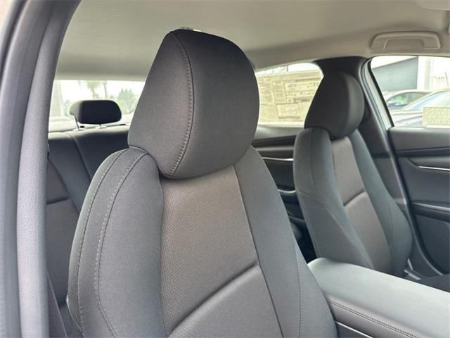 Photo of 2025 Snowflake White Pearl Mica Mazda Mazda3