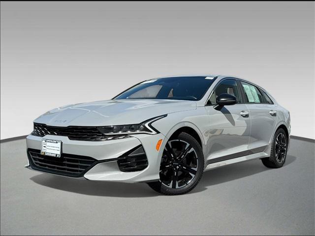 2022 Kia K5