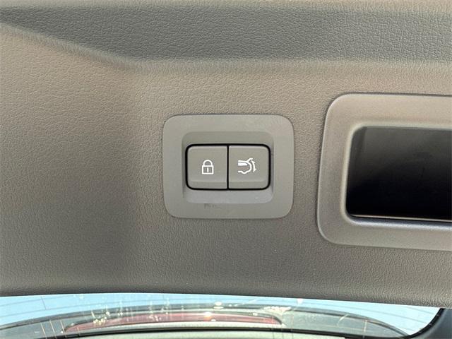 Photo of 2025 Polymetal Gray Metallic Mazda CX-70 PHEV