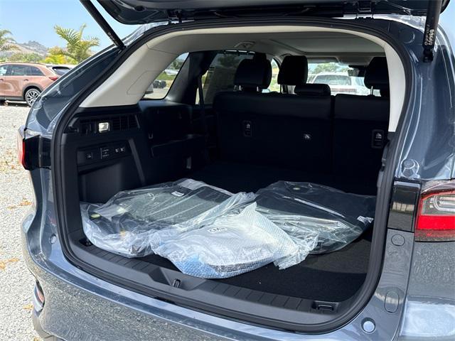 Photo of 2025 Polymetal Gray Metallic Mazda CX-70 PHEV