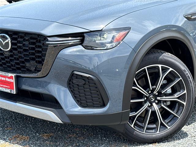 Photo of 2025 Polymetal Gray Metallic Mazda CX-70 PHEV