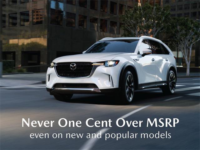 Photo of 2025 Polymetal Gray Metallic Mazda CX-70 PHEV