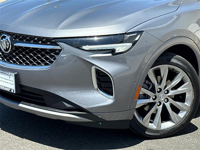 Photo of 2022 Satin Steel Metallic Buick Envision