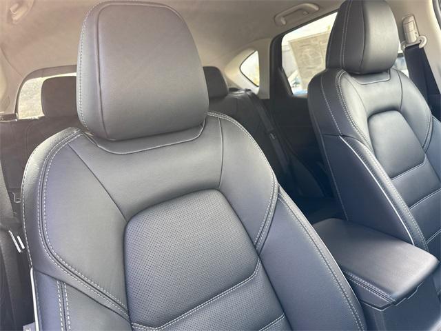 Photo of 2025 Jet Black Mica Mazda CX-5