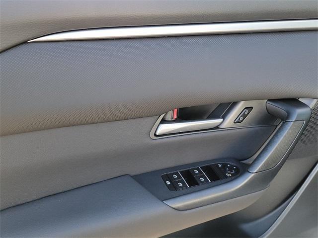 Photo of 2025 Wind Chill Pearl Mazda CX-50