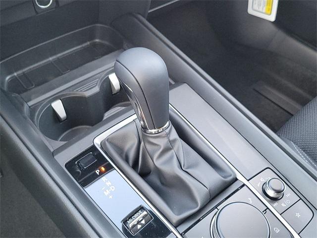 Photo of 2025 Wind Chill Pearl Mazda CX-50
