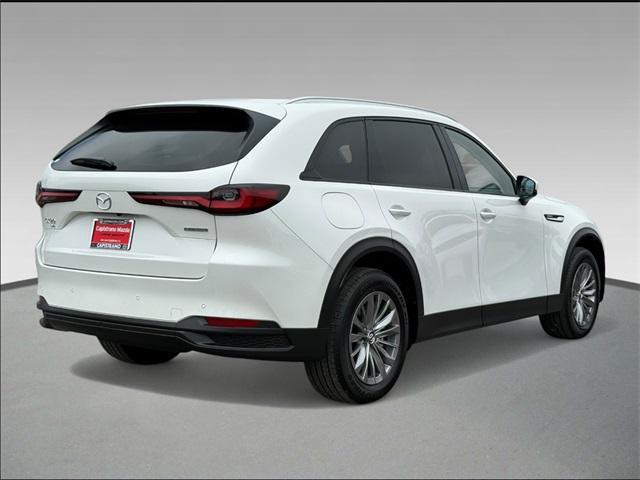 Photo of 2025 Rhodium White Premium Mazda CX-90 PHEV