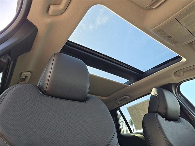Photo of 2025 Gray Mazda CX-50 Hybrid