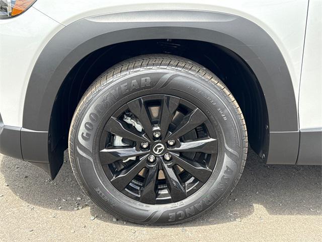 Photo of 2025 Wind Chill Pearl Mazda CX-50