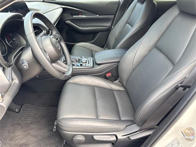 Photo of 2022 Snowflake White Pearl Mica Mazda CX-30