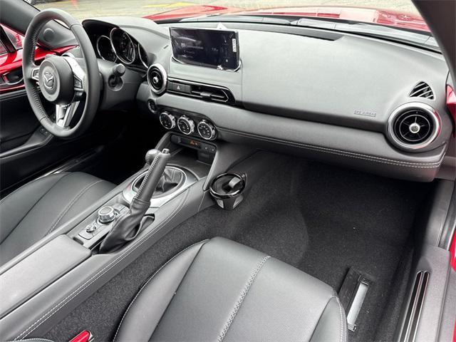 Photo of 2025 Soul Red Crystal Metallic Mazda MX-5 Miata