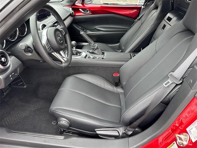 Photo of 2025 Soul Red Crystal Metallic Mazda MX-5 Miata