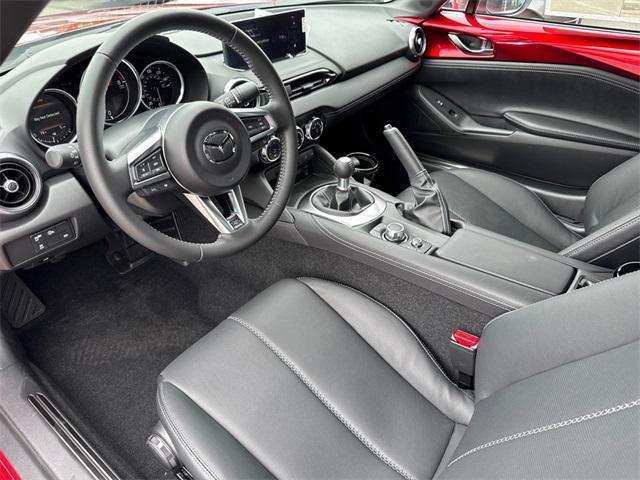 Photo of 2025 Soul Red Crystal Metallic Mazda MX-5 Miata