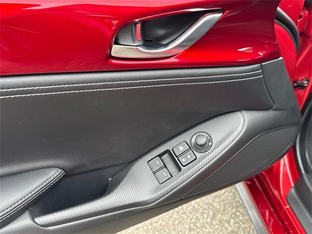 Photo of 2025 Soul Red Crystal Metallic Mazda MX-5 Miata