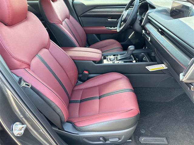 Photo of 2025 Machine Gray Metallic Mazda CX-50 Hybrid