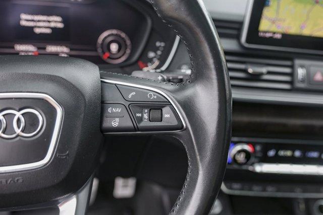 Photo of 2018 Gray Metallic Audi Q5