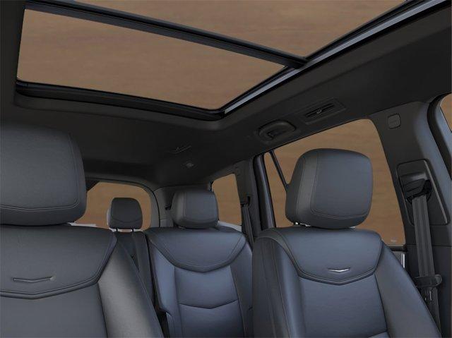 Photo of 2025 Crystal White Tricoat Cadillac XT6