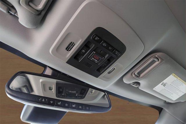 Photo of 2019 White Toyota Camry