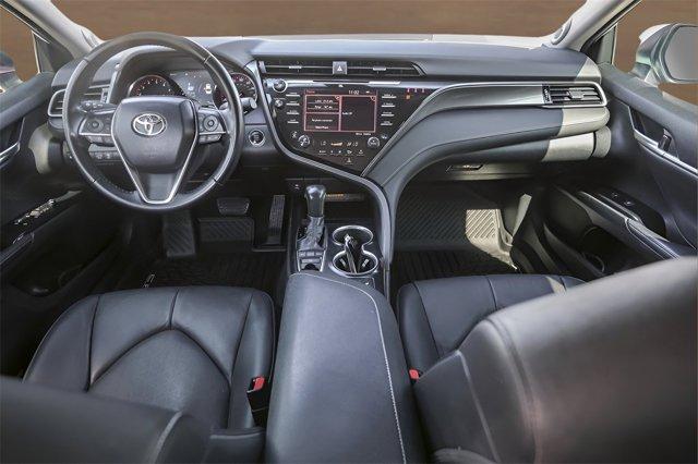 Photo of 2019 White Toyota Camry