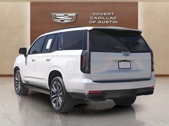 Photo of 2021 Crystal White Tricoat Cadillac Escalade