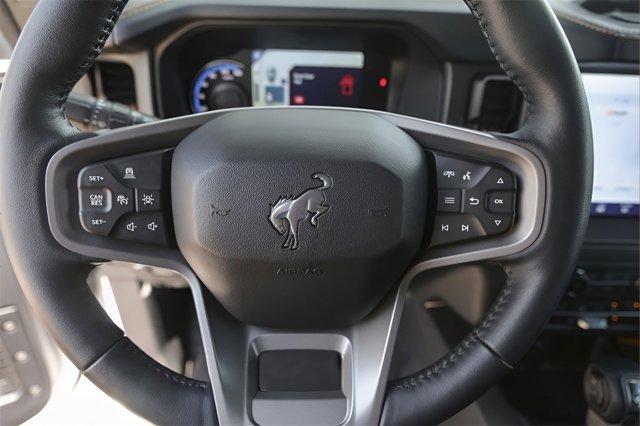 Photo of 2024 Oxford White Ford Bronco