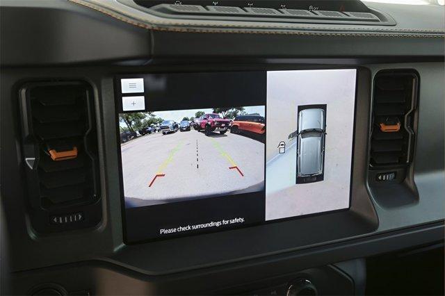 Photo of 2024 Oxford White Ford Bronco
