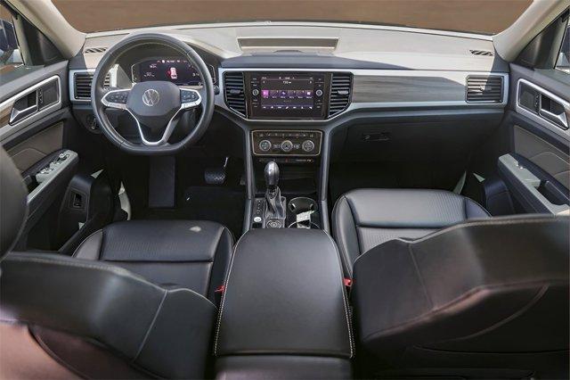 Photo of 2021 Blue Volkswagen Atlas