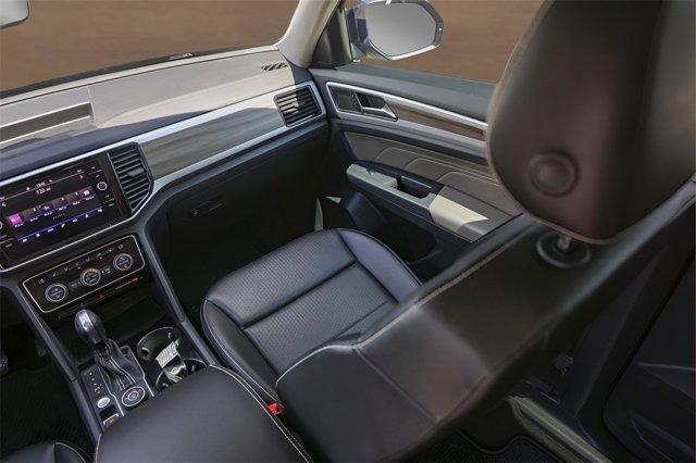 Photo of 2021 Blue Volkswagen Atlas