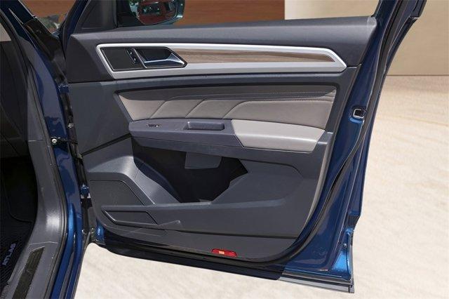 Photo of 2021 Blue Volkswagen Atlas