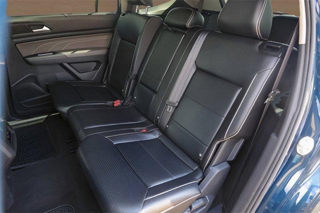 Photo of 2021 Blue Volkswagen Atlas