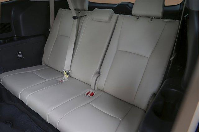 Photo of 2023 Red Toyota Highlander