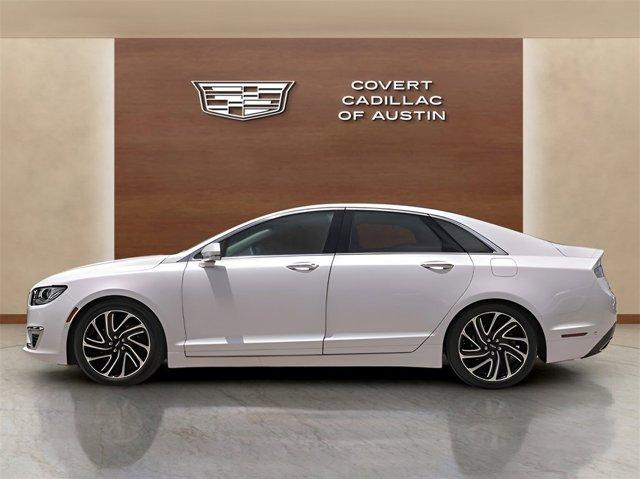 Photo of 2020 White Platinum Lincoln MKZ
