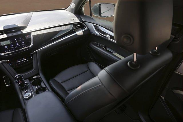 Photo of 2023 Argent Silver Metallic Cadillac XT6