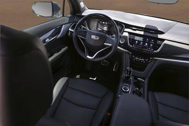 Photo of 2023 Argent Silver Metallic Cadillac XT6