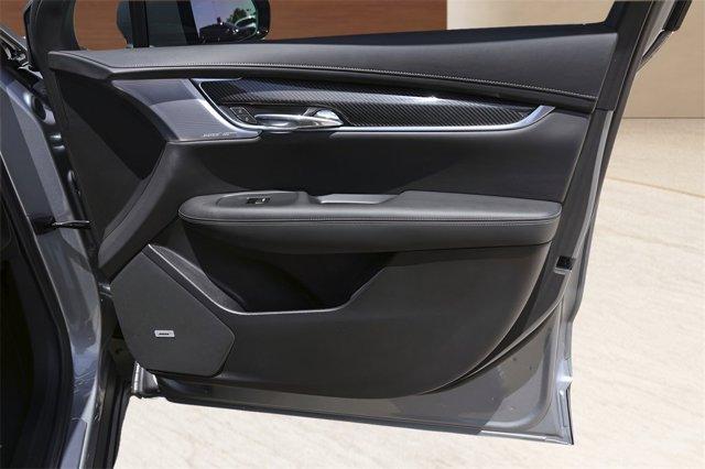 Photo of 2023 Argent Silver Metallic Cadillac XT6